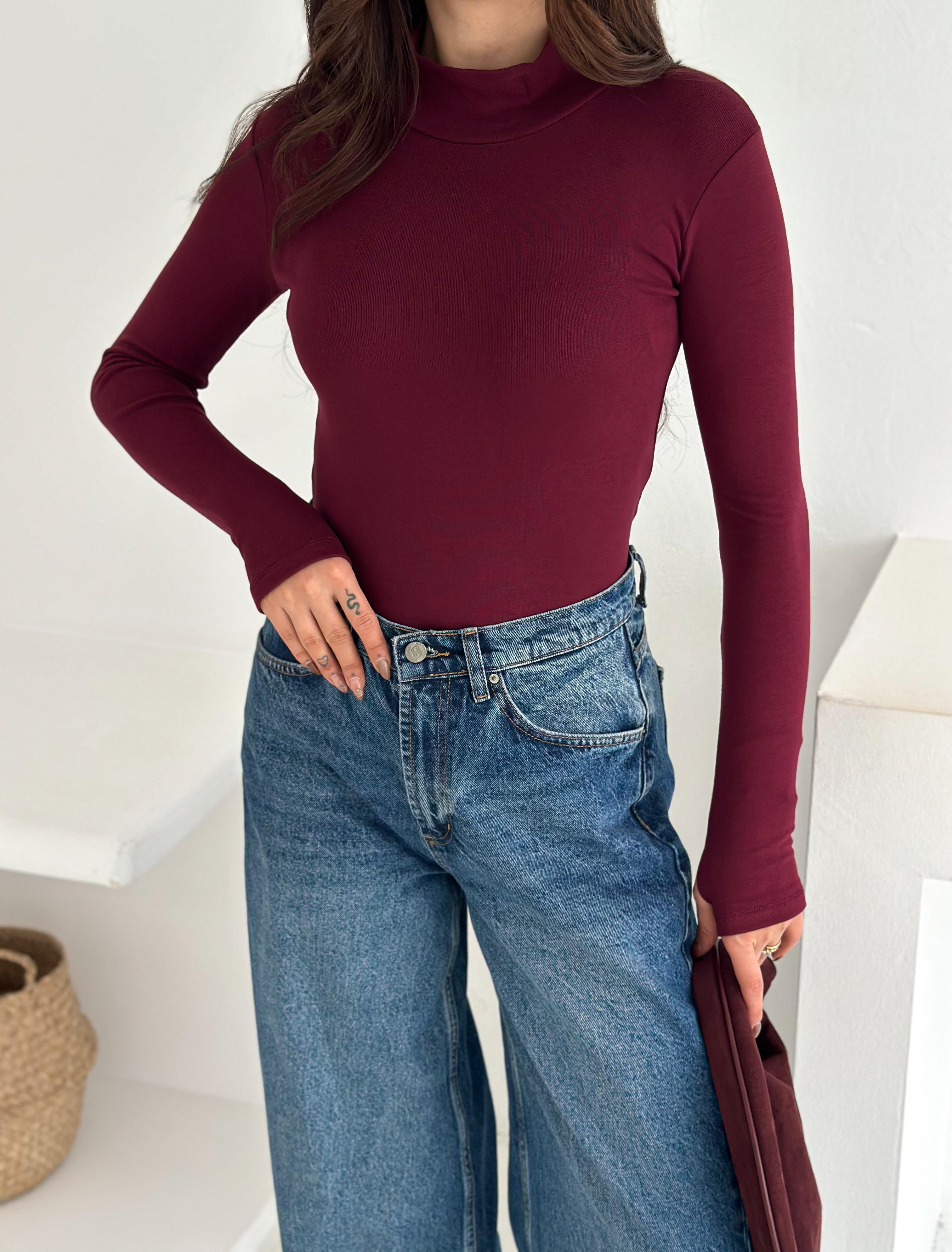 Kadın Yarım Balıkçı Yaka Parmak Geçmeli Full Likralı Buzz Body