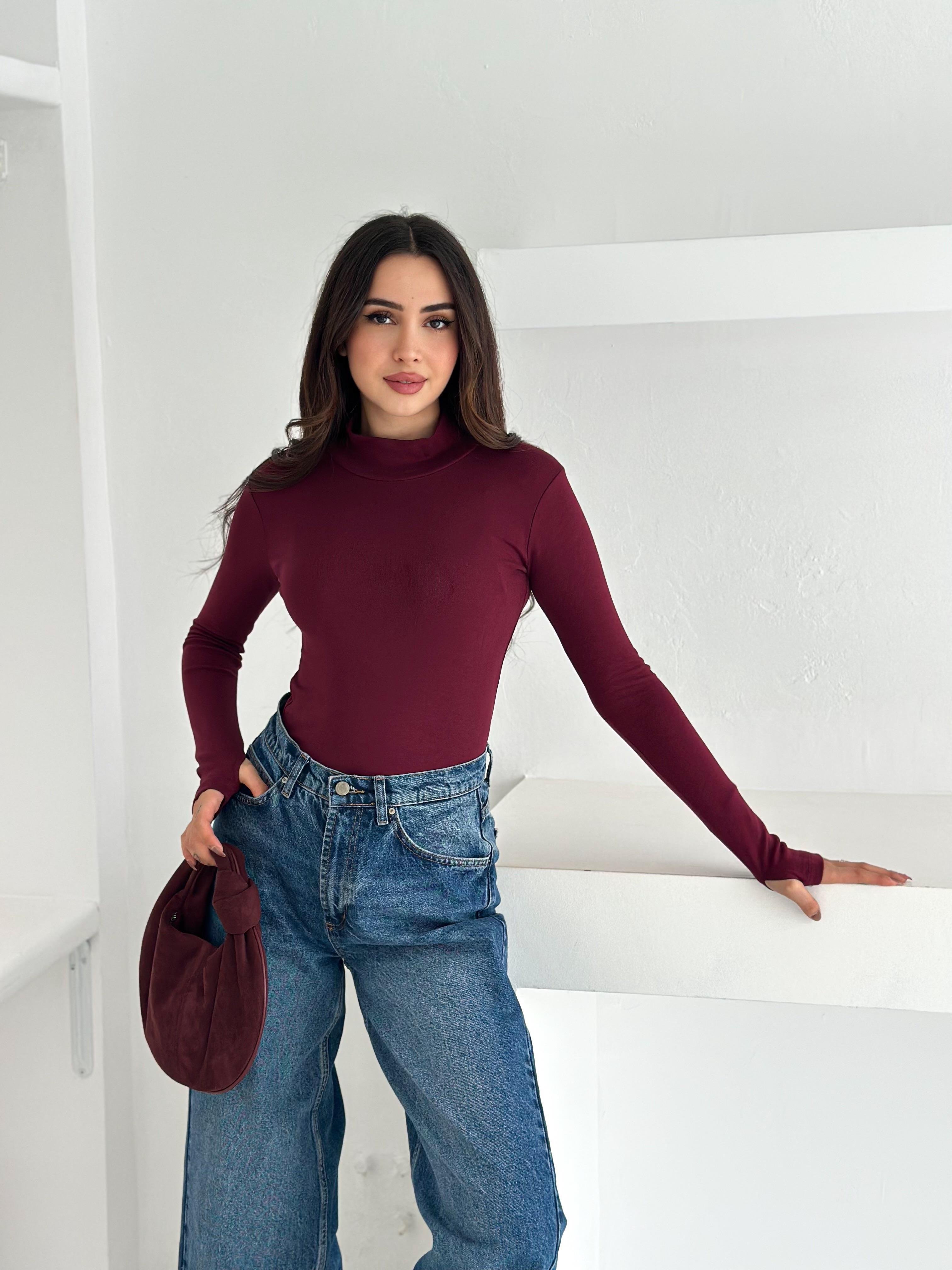 Kadın Yarım Balıkçı Yaka Parmak Geçmeli Full Likralı Buzz Body