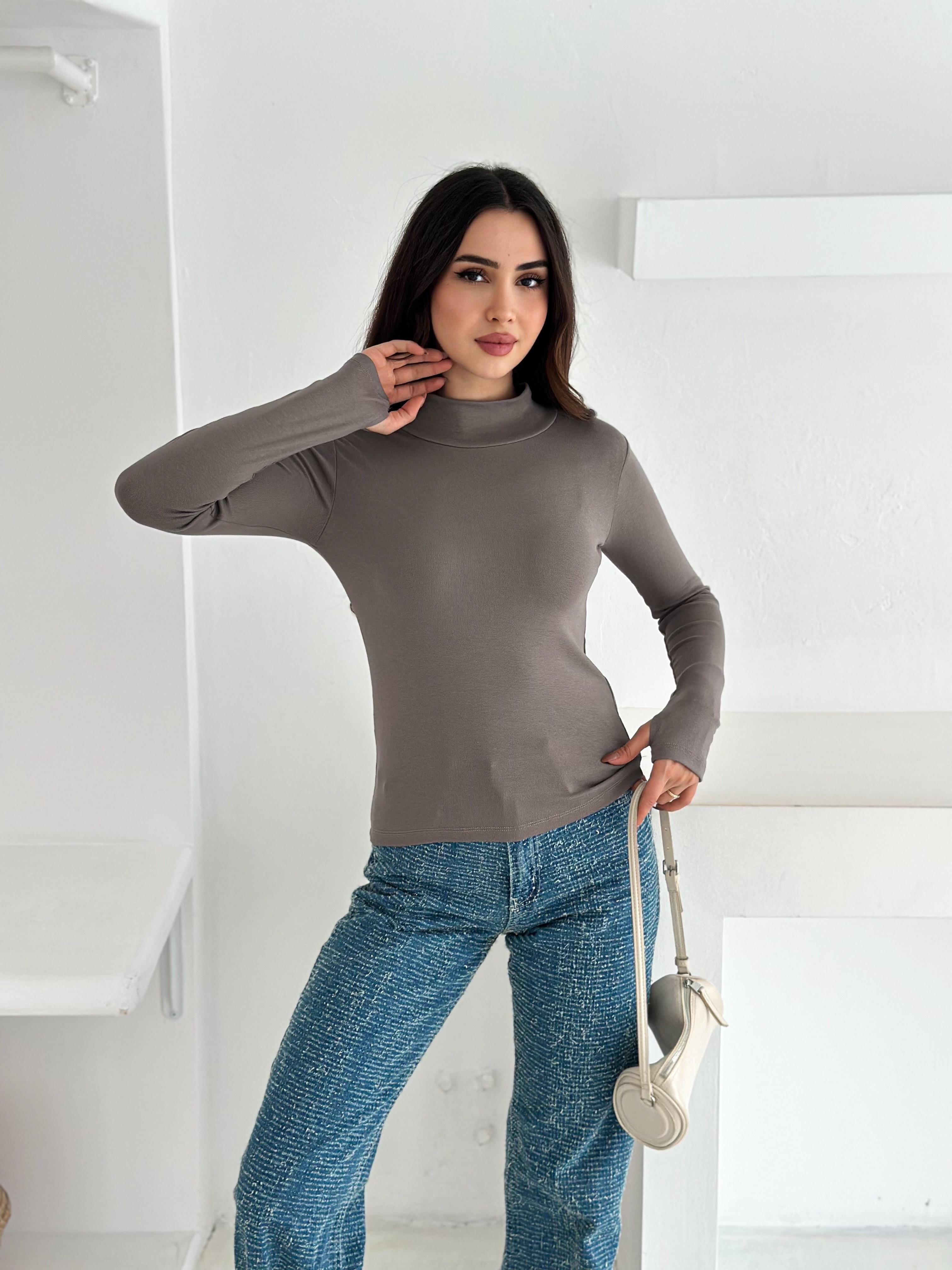 Kadın Yarım Balıkçı Yaka Parmak Geçmeli Full Likralı Buzz Body