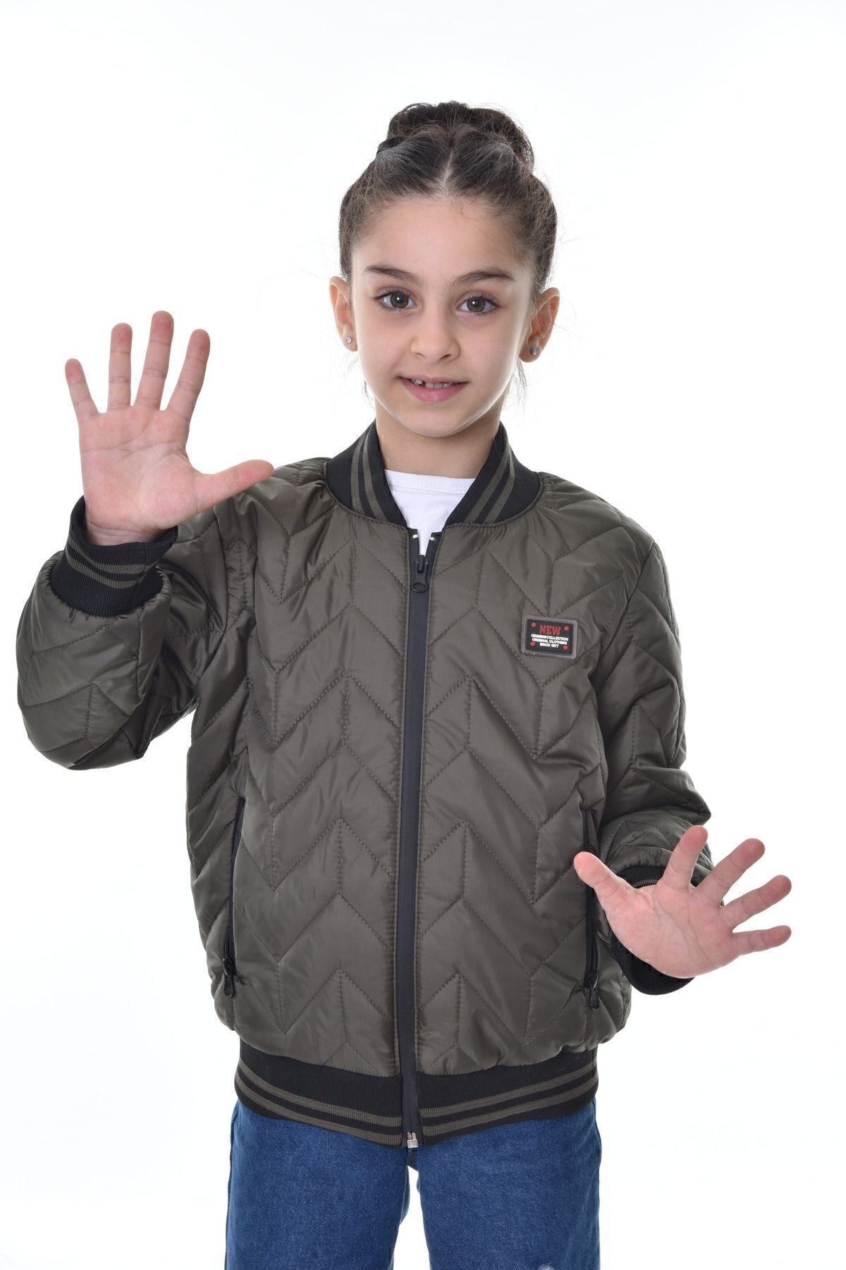 freemenimontikiz-cocuk-kolej-yaka-asta-6a29b2.jpg