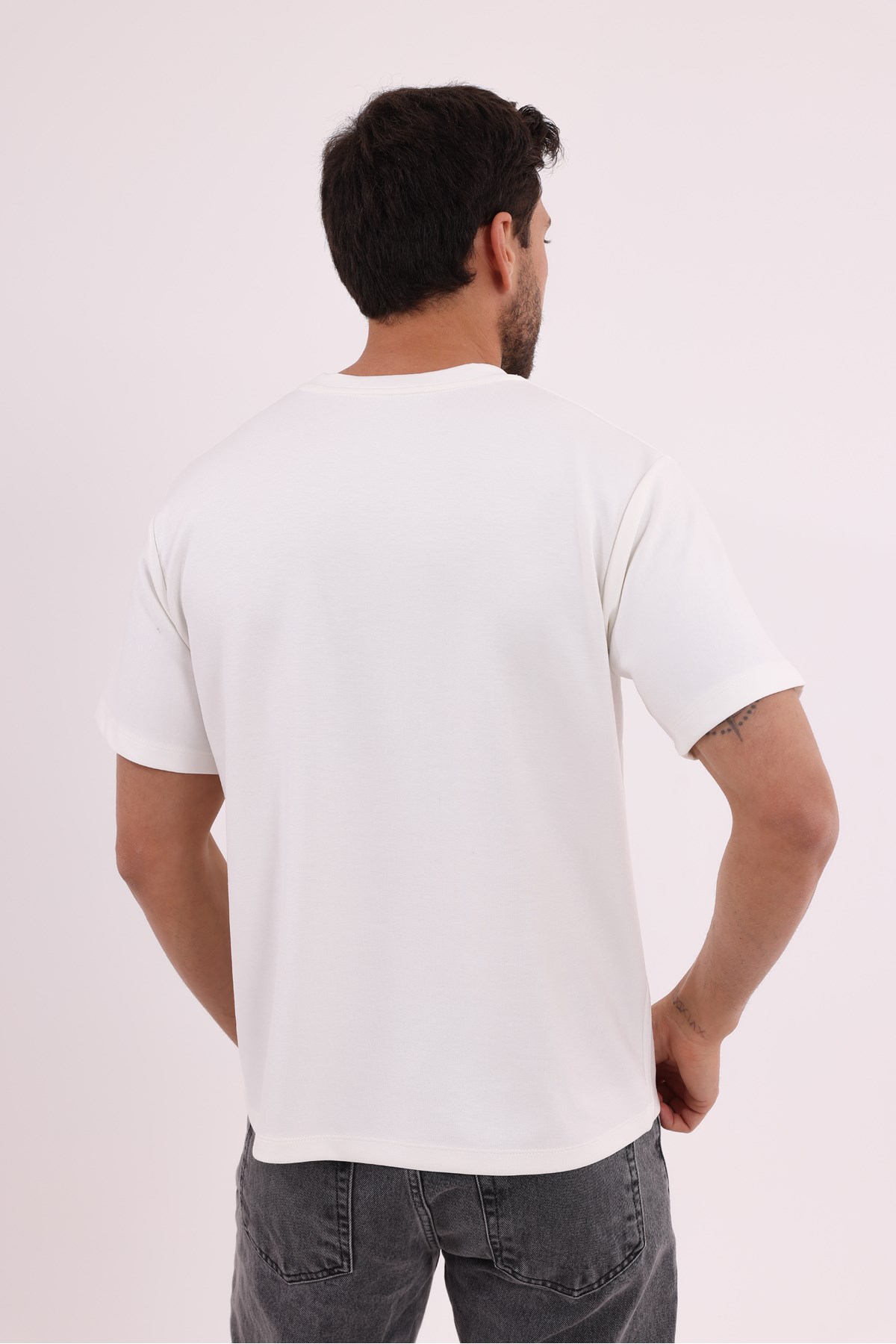 freemenitisortierkek-oversize-tisort-n-e4-d59.jpg