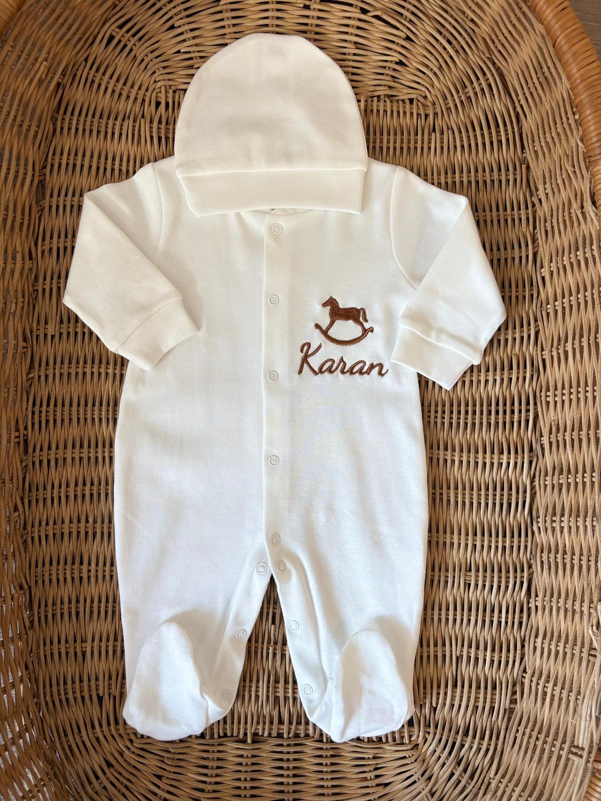 Erkek Bebek İsme Özel Nakışlı Önden Açık Patikli Tulum Set
