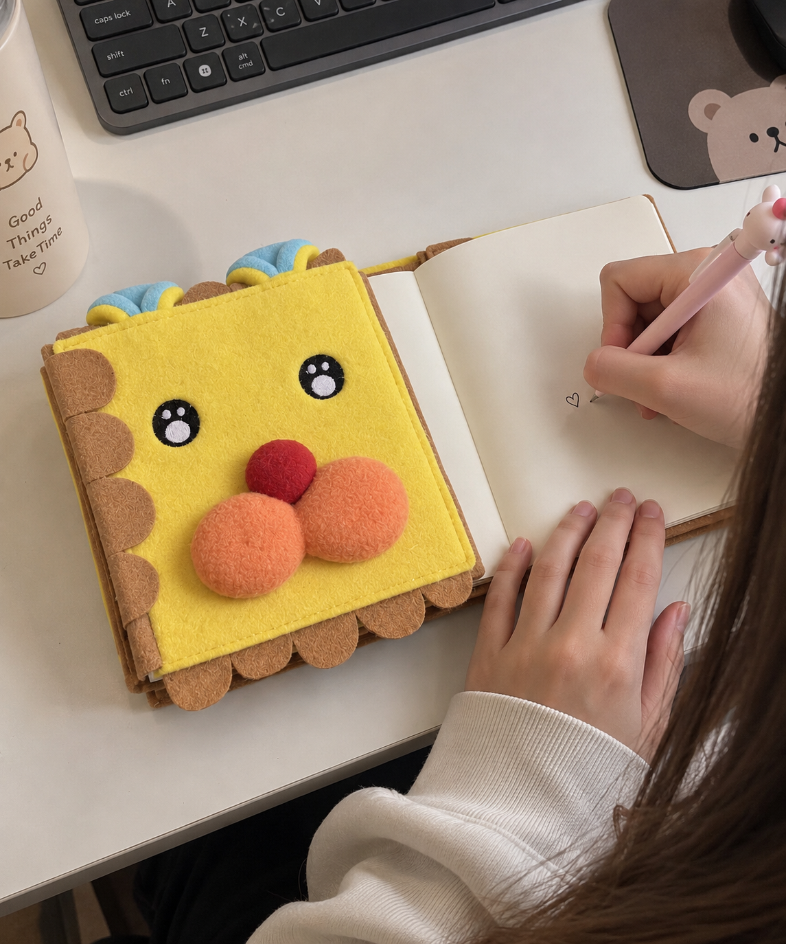 Peluş Defter Çizgisiz, Maskot Aslancık, Kare defter