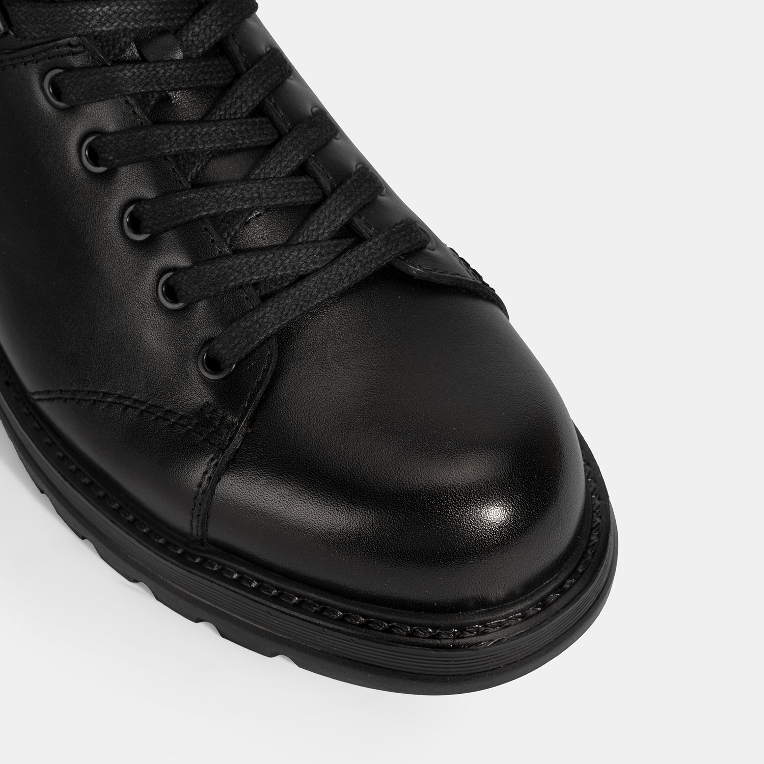 Desa Siyah Desa Bağcıklı Erkek Deri Bot