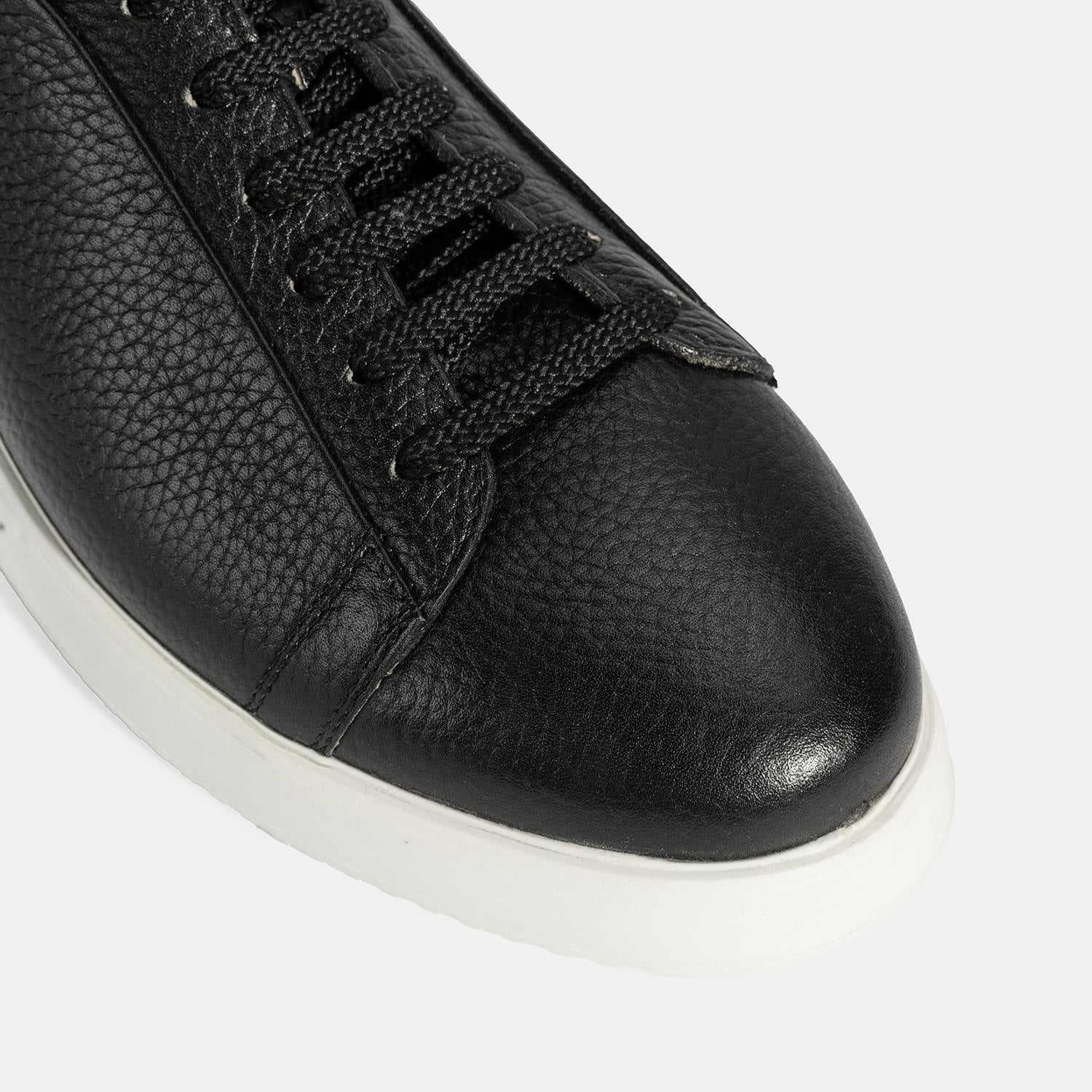 Desa Siyah Desa Bağcıklı Erkek Deri Sneaker