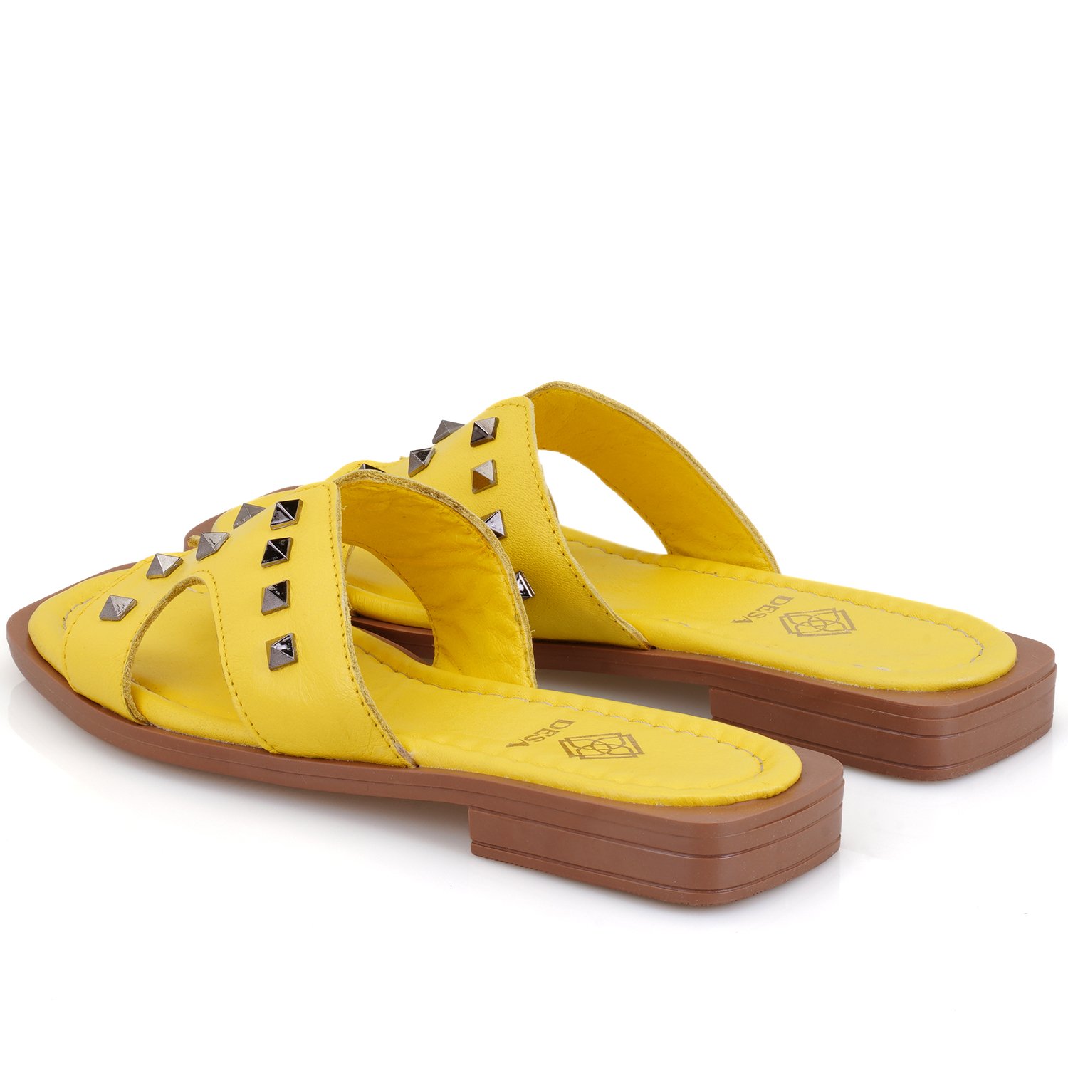 Desa Pembe Desa Deri Kadın Terlik