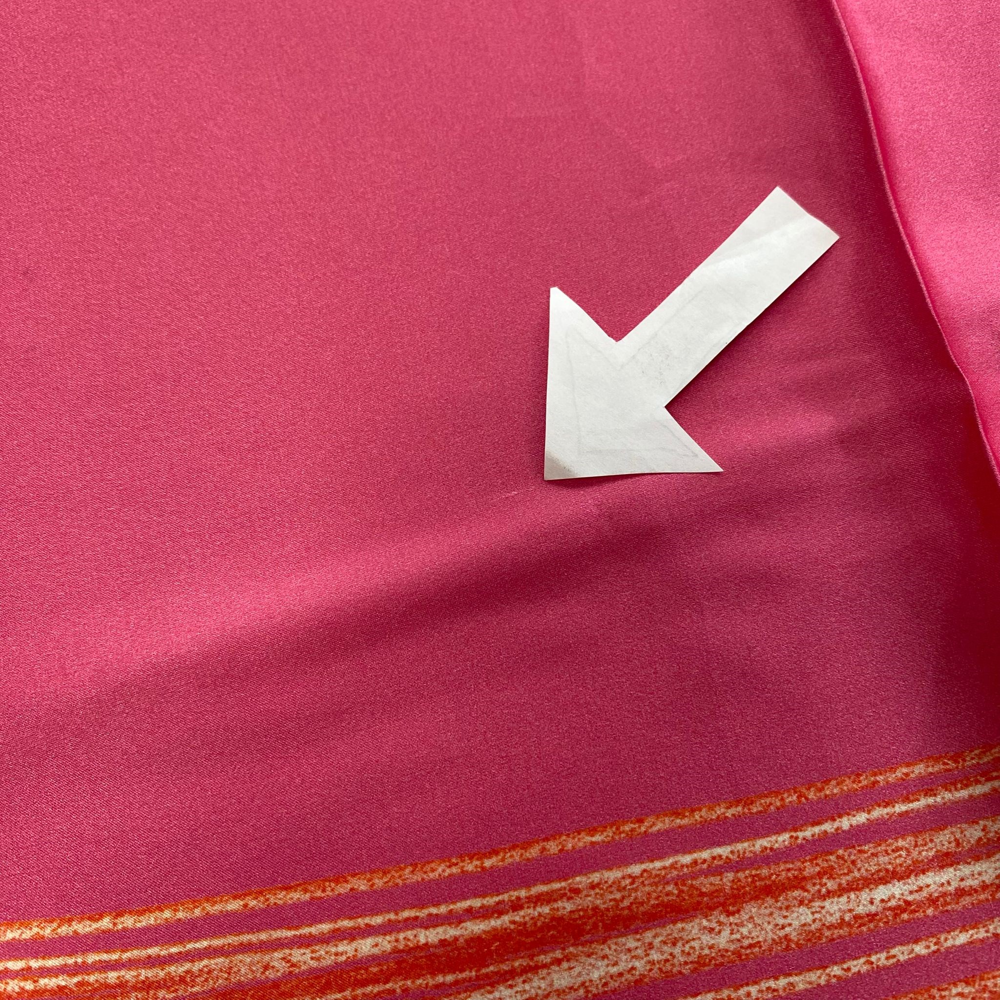 Aker Defolu Sura İpek Eşarp 54646  Şeker Pembe Geometrik Desen 