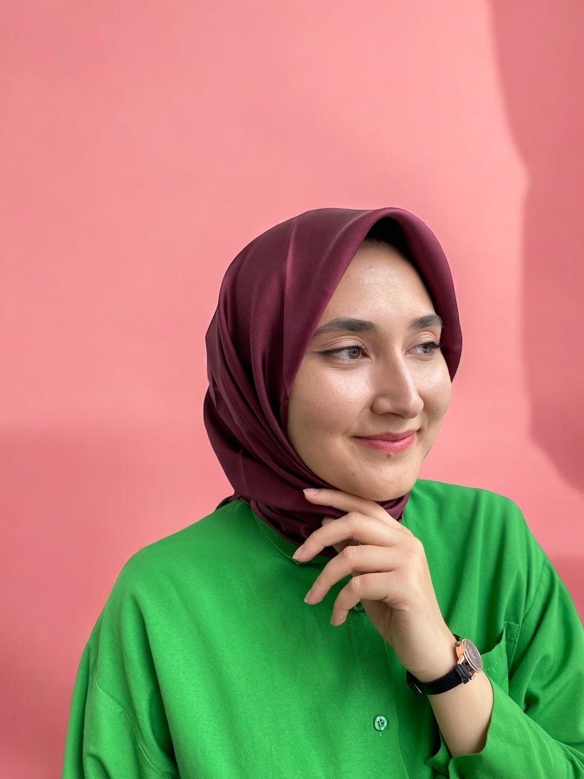 Armine Bordo Düz Renk Tivil İpek Eşarp 10D02-686