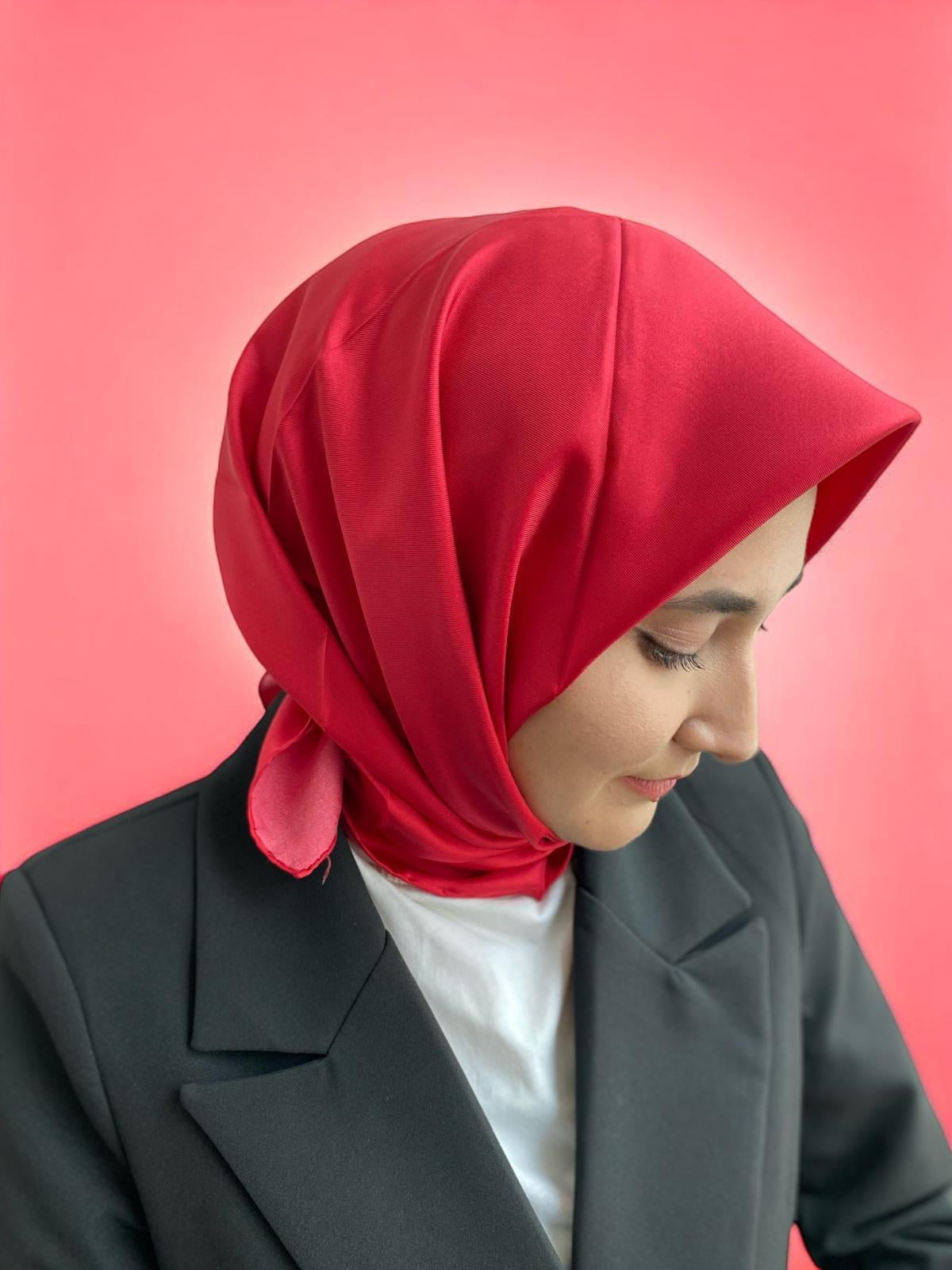 Armine Kırmızı Düz Renk Tivil İpek Eşarp 10D02-502