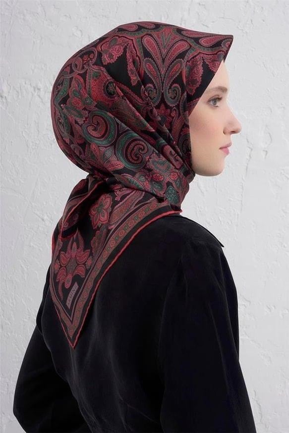 Armine Nostalji Sura Saf İpek 9421 87 Kırmızı Siyah Etnik  Desen 