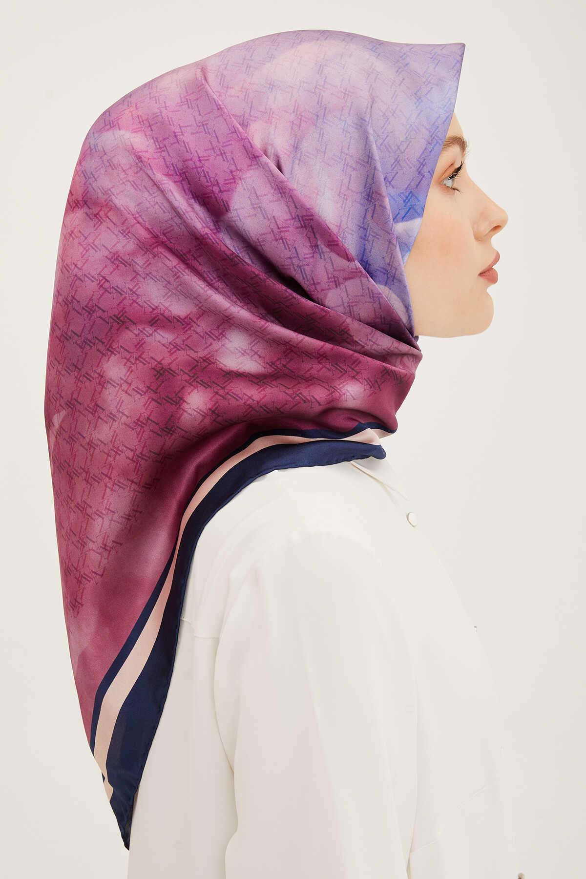 Armine Pembe Desenli Tivil İpek Eşarp 8906-36