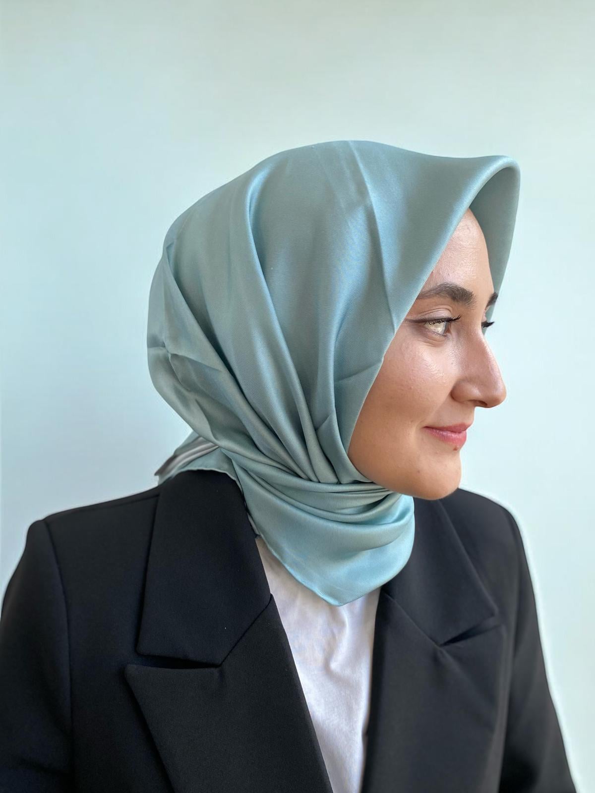 Armine Su Yeşili Düz Renk Tivil İpek Eşarp 10D02-685