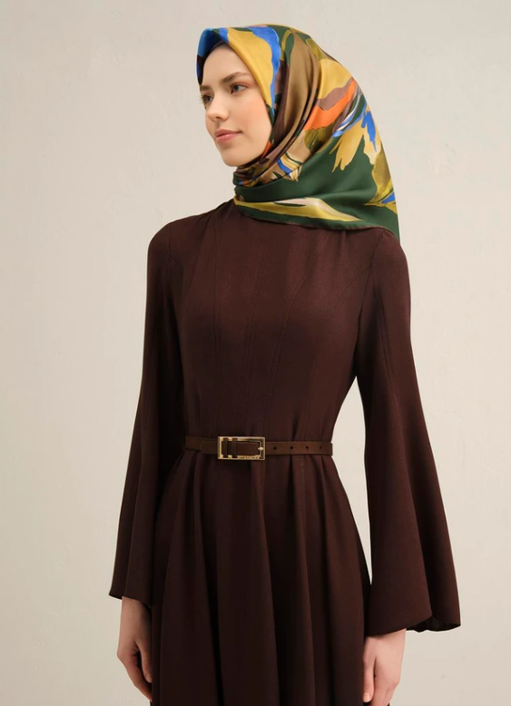Armine Sura İpek Eşarp 9340-54 Yeşil Karışık Desen 