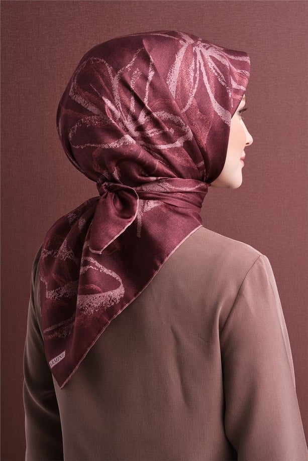 Armine Sura Saf İpek Eşarp 9600 50 Bordo Çiçek Desen 