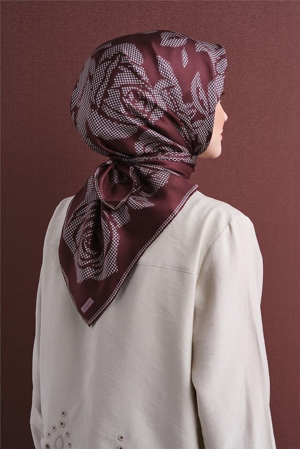 Armine Sura Saf İpek Eşarp 9645 52 Bordo Çiçek Desen 