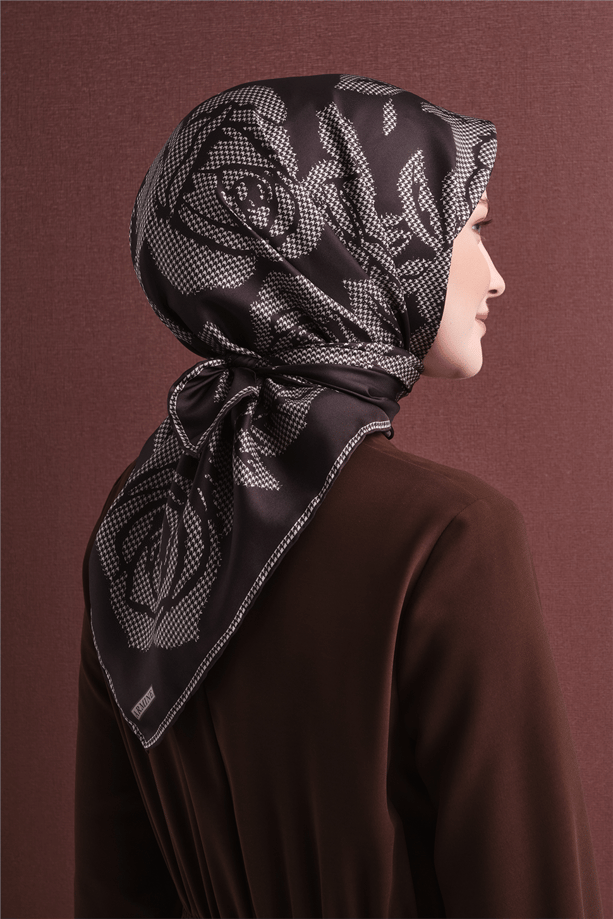 Armine Sura Saf İpek Eşarp 9645 53 Kahverengi Çiçek Desen 
