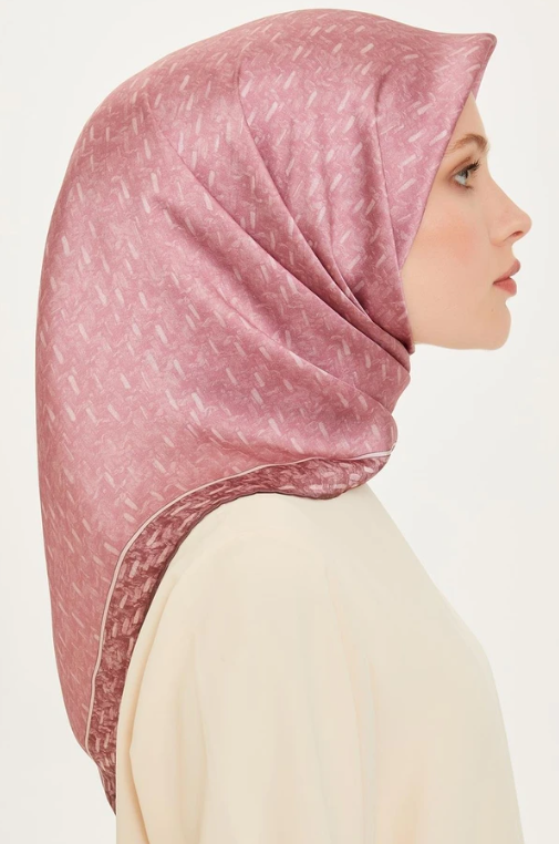 Armine Tivil İpek Eşarp 9230-31 Pembe Karışık Desen 