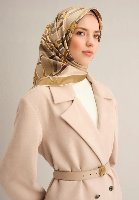 Armine Tivil İpek Eşarp 9315-34 Yeşil Karışık Desen 