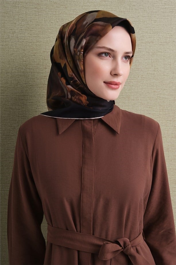 Armine Tivil Saf İpek Eşarp 9611 03 Siyah Çiçek Desen 