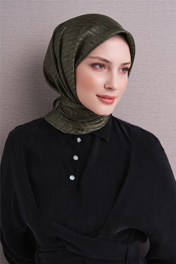 Armine Tivil Saf İpek Eşarp 9625 83 Yeşil Slogan Desen 