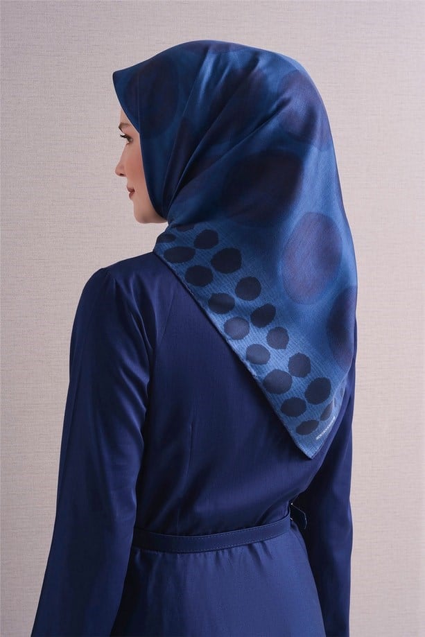 Armine Tivil Saf İpek Eşarp 9637 83  Lacivert Pauntiye Desen 