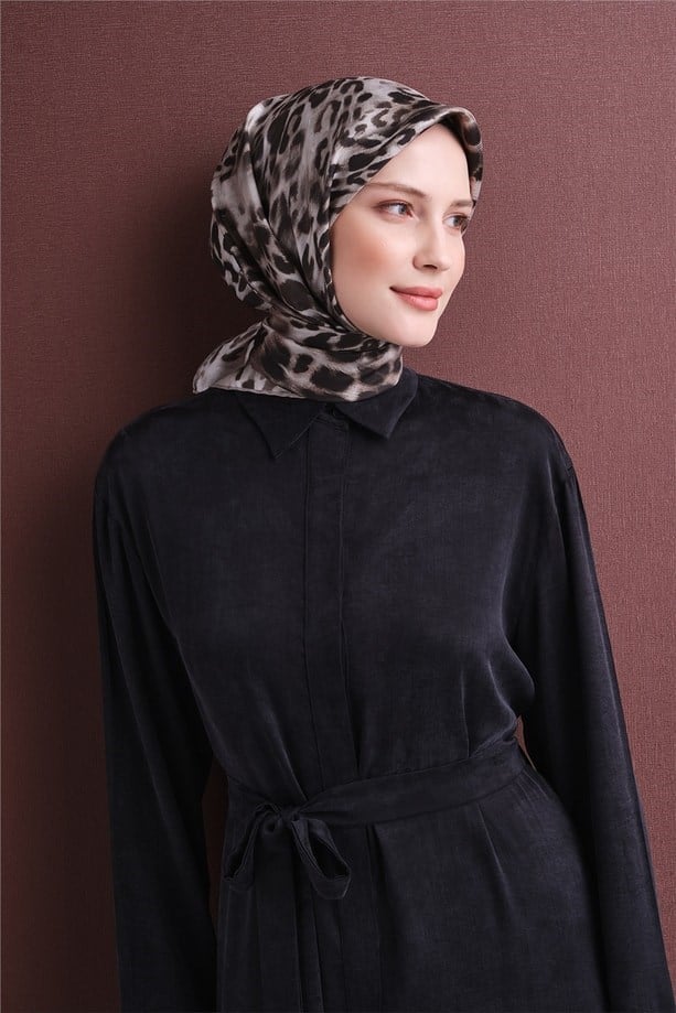 Armine Tivil Saf İpek Eşarp 9641 84 Vizon Leopar Desen 