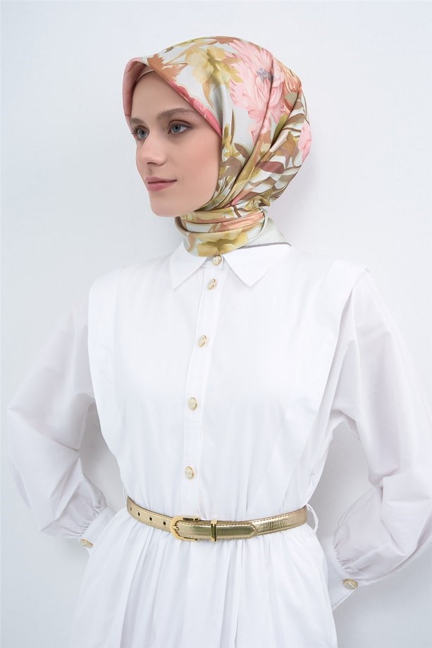 Armine Tivil Saf İpek Eşarp  IST 9516 - 38 Açık Yeşil Çiçek Desen