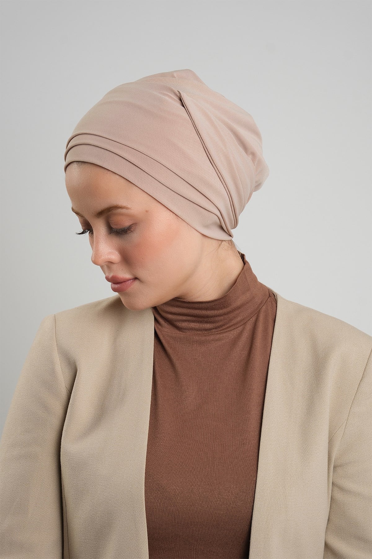 Bej Versa Kuyruklu Pratik Tesettür Bone Sandy Büzgülü 2515_12