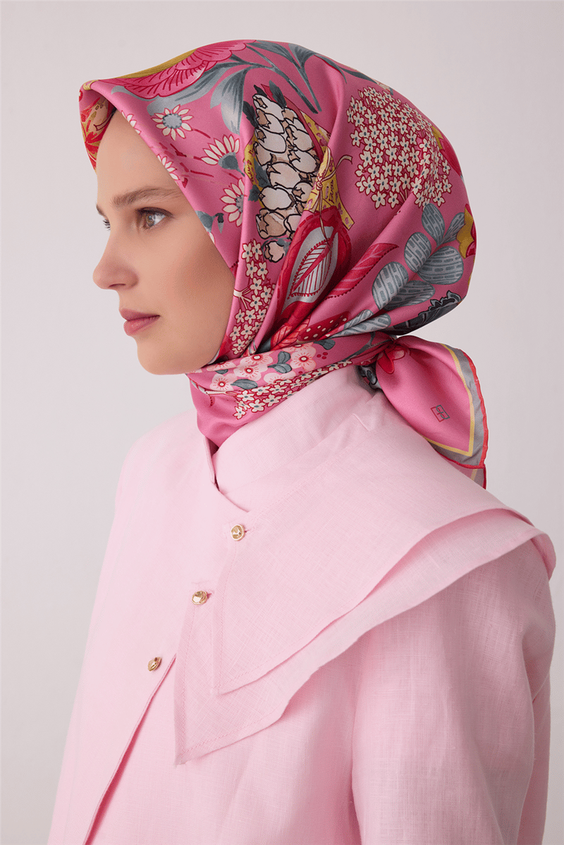 Belli Tivil İpek Eşarp 4415 82 Pembe Çiçek Desen