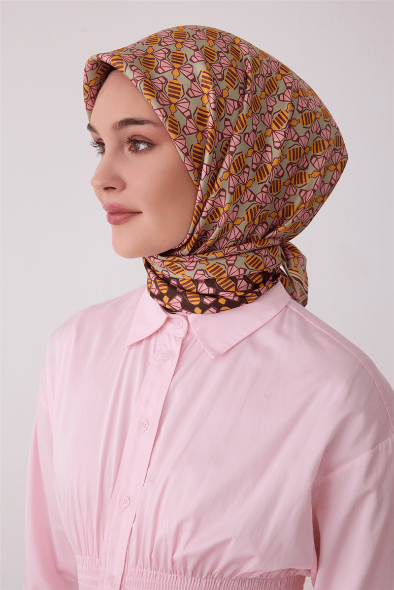 Belli Tivil İpek Eşarp Pembe 4403 31 Geometrik Desen