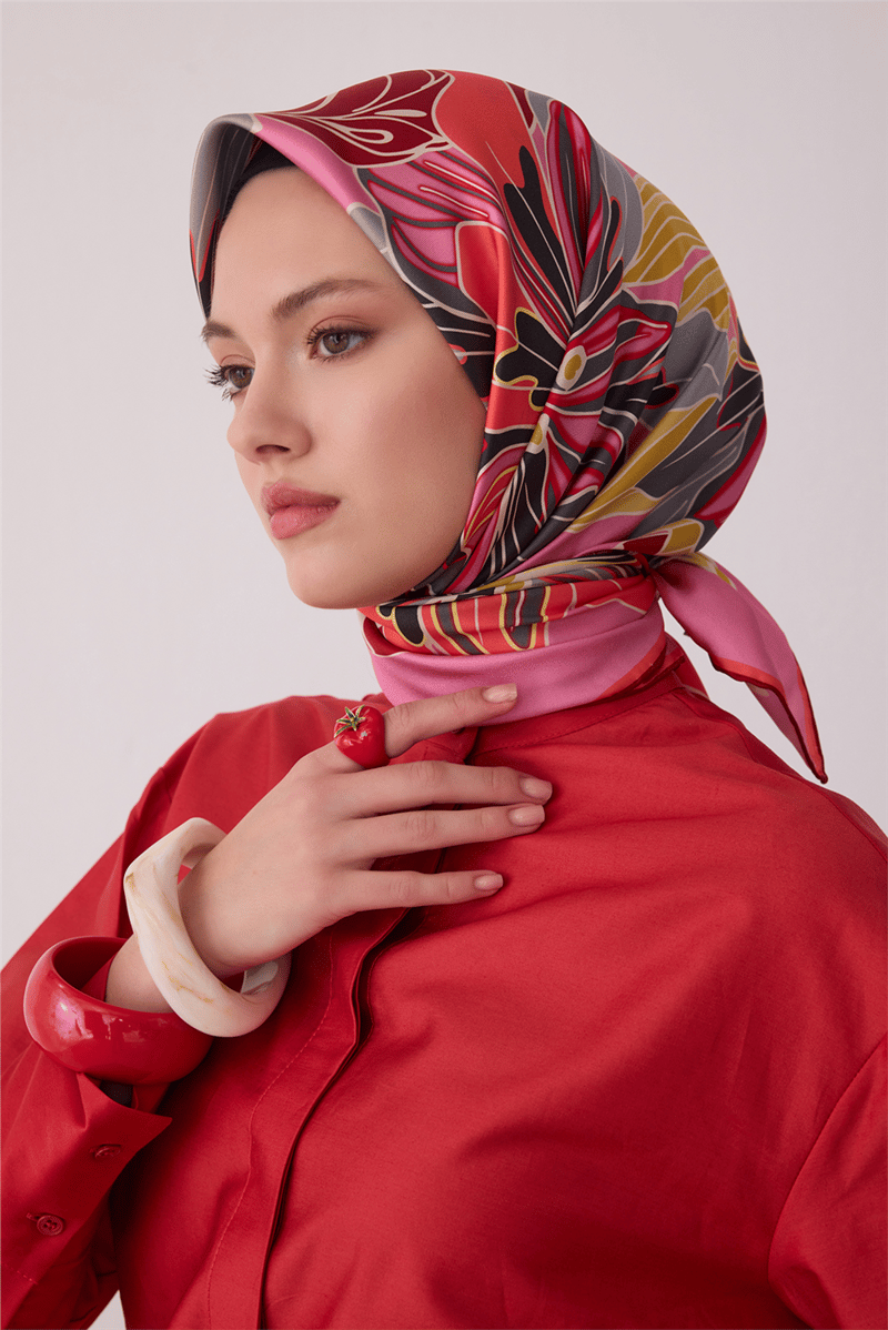 Belli Tivil İpek Eşarp Pembe 4413 02 Çiçek Desen
