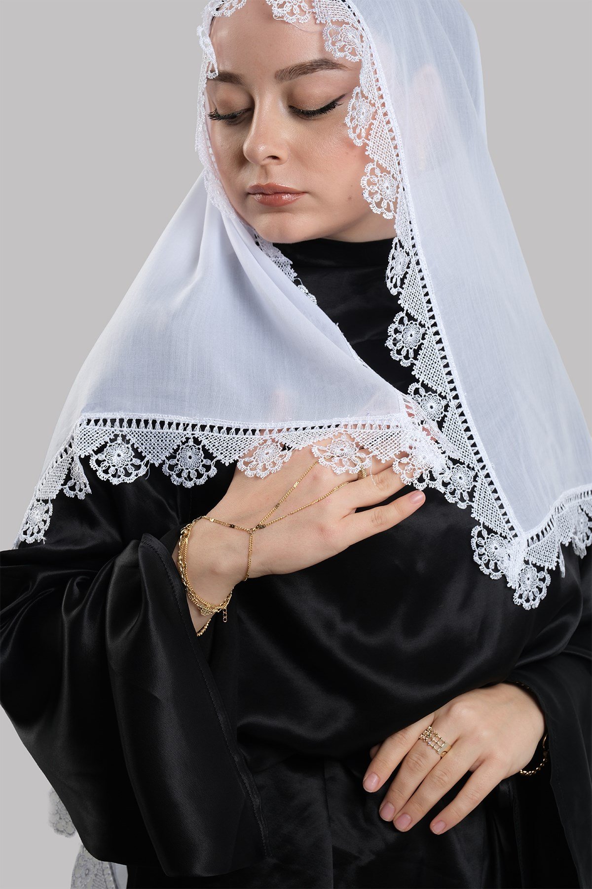 Beyaz Namaz Başörtüsü Eşarp Kesik Elyaf Güpürlü 202211_42