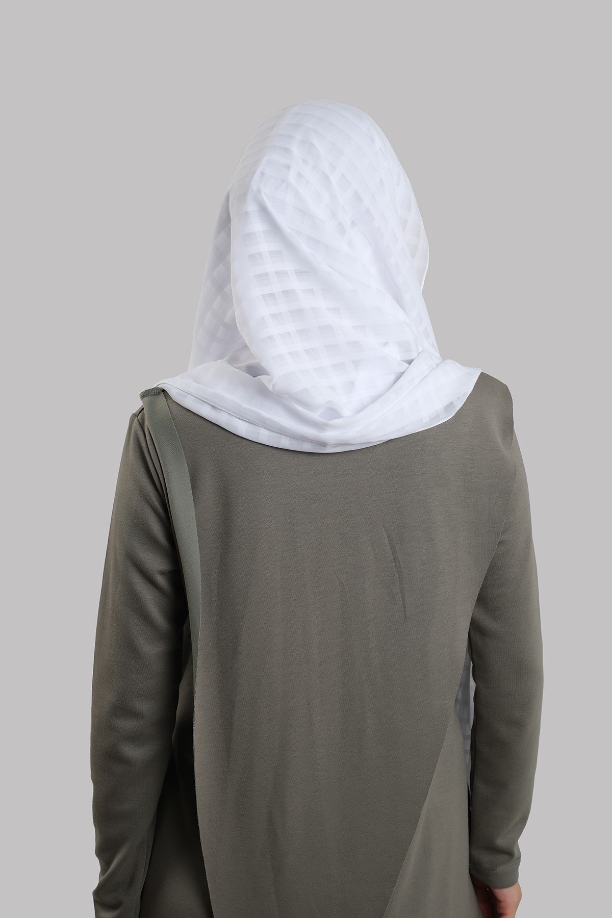 Beyaz Pratik Hazır Geçmeli Şal Desenli Şifon Hijab Boneli 2415_42