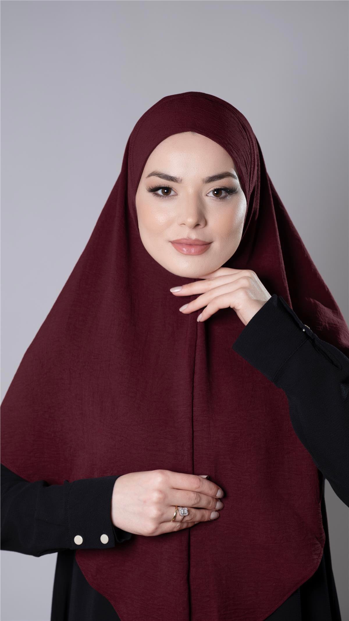 Bordo Pratik Hazır Geçmeli Tesettür Eşarp Aerobin Kumaş Düz Hijab 2309_16