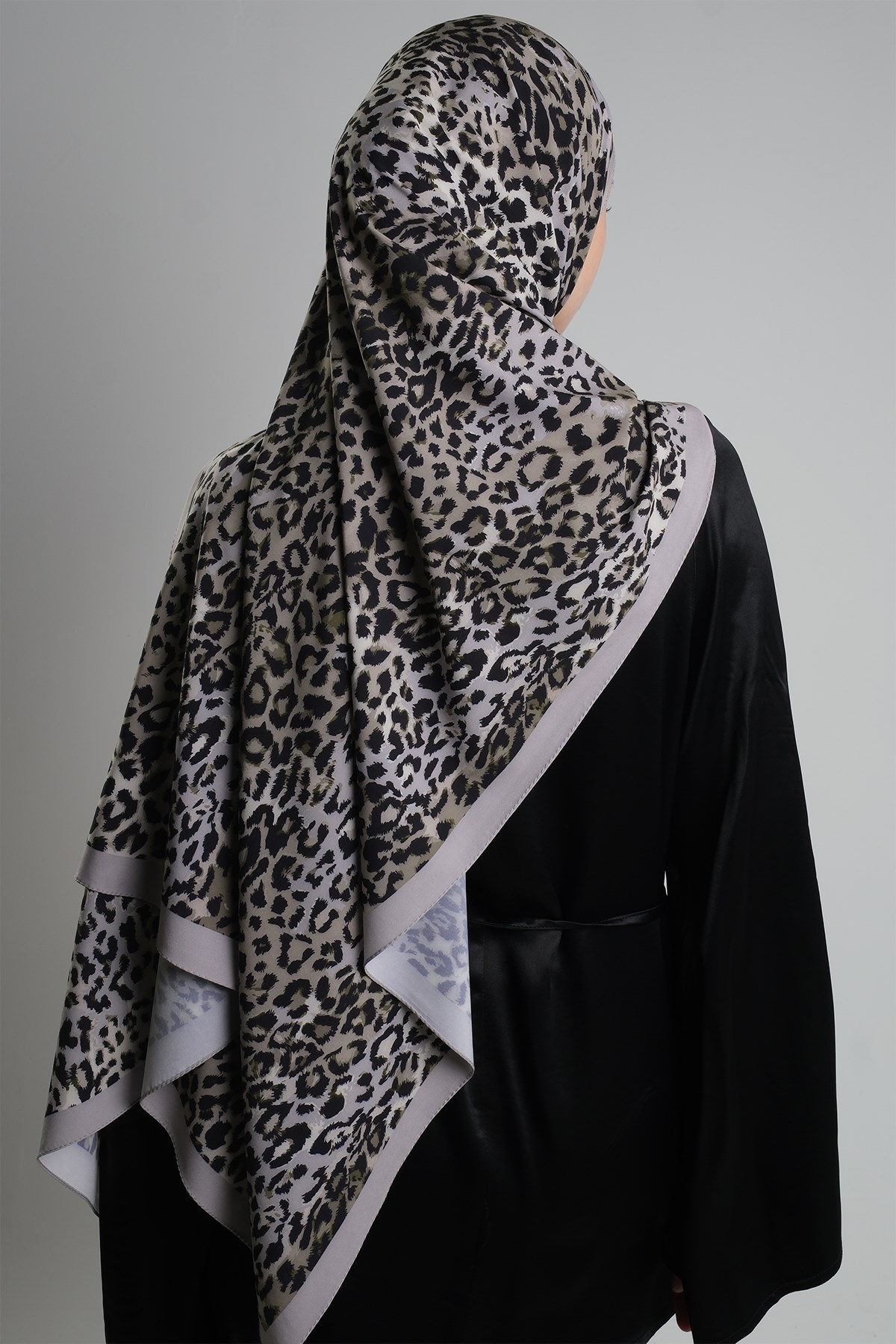 Gri Zera Şal Koleksiyon İtalyan Dikişli Mucize Kumaş Leopar Desenli 202134_15