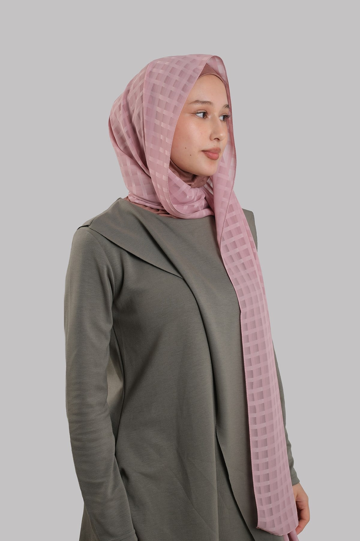 Gül Kurusu Pratik Hazır Geçmeli Şal Desenli Şifon Hijab Boneli 2415_18