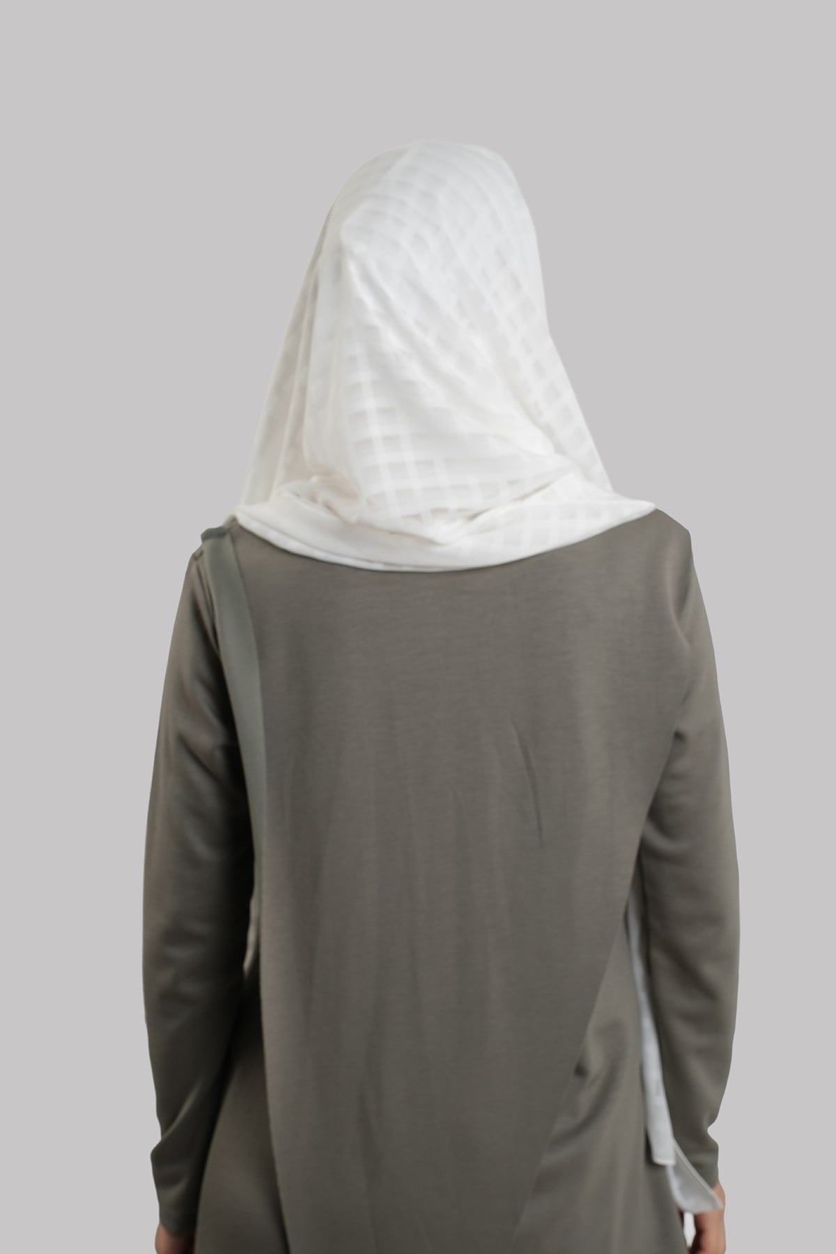 Krem Pratik Hazır Geçmeli Şal Desenli Şifon Hijab Boneli 2415_40