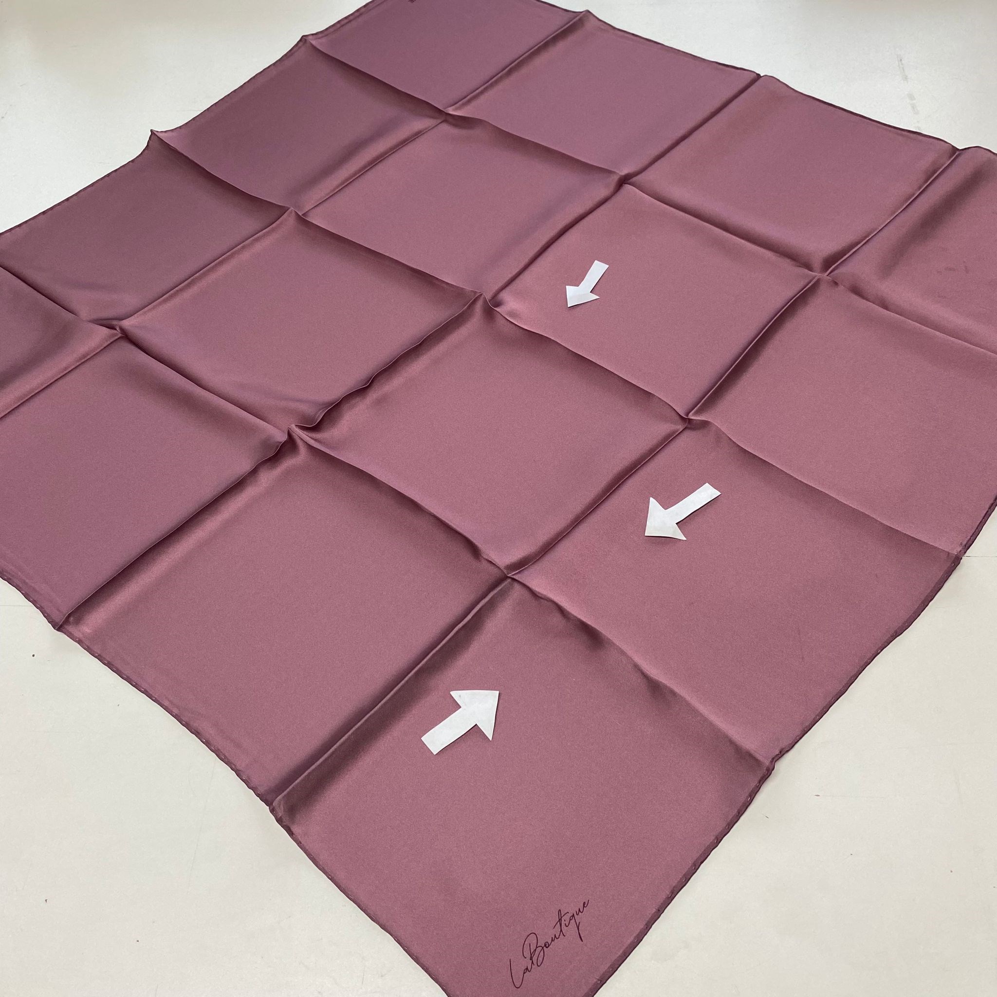 La Boutique Az Hatalı Sura Saf İpek Eşarp 54791 Gül Kurusu Düz Desen 