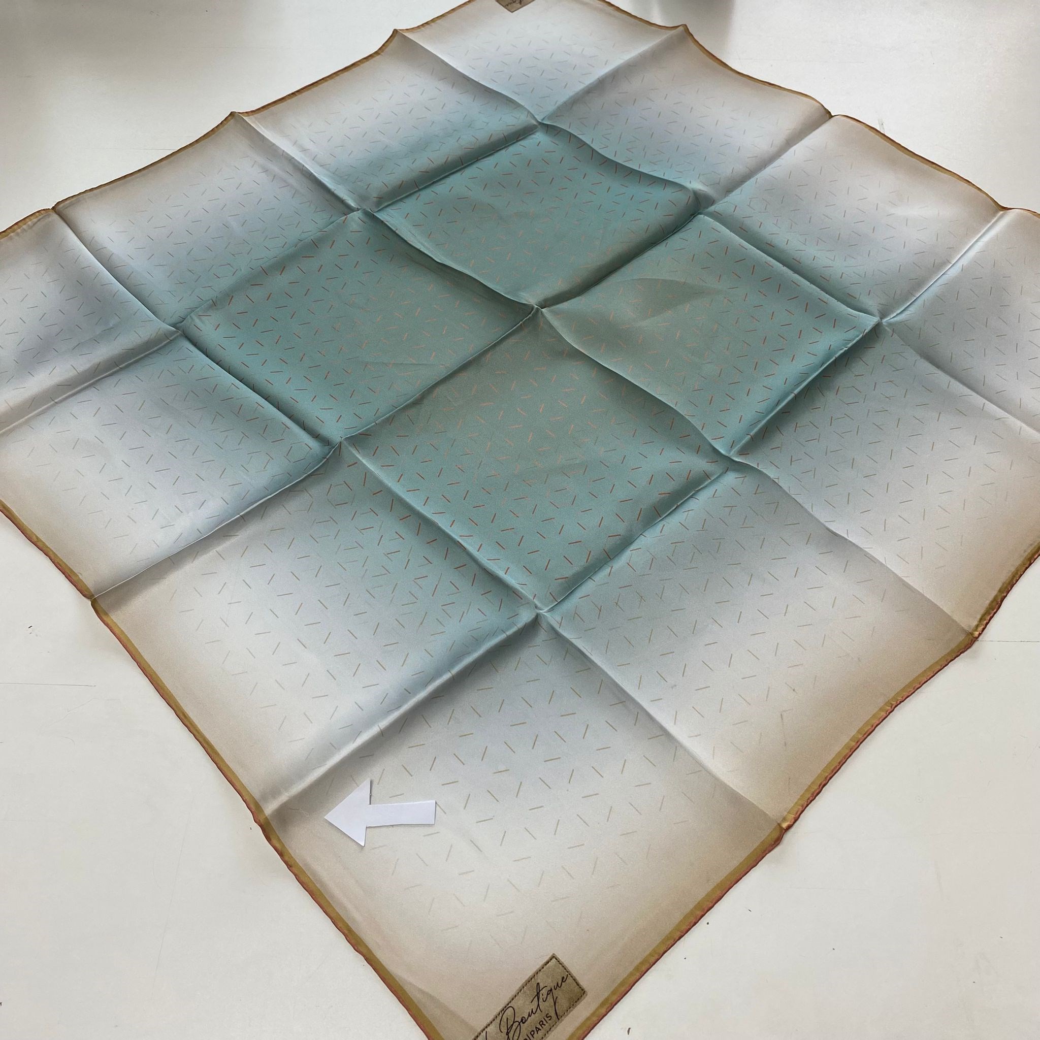 La Boutique Az Hatalı Sura Saf İpek Eşarp 54746 Su Yeşili Geometrik Desen 