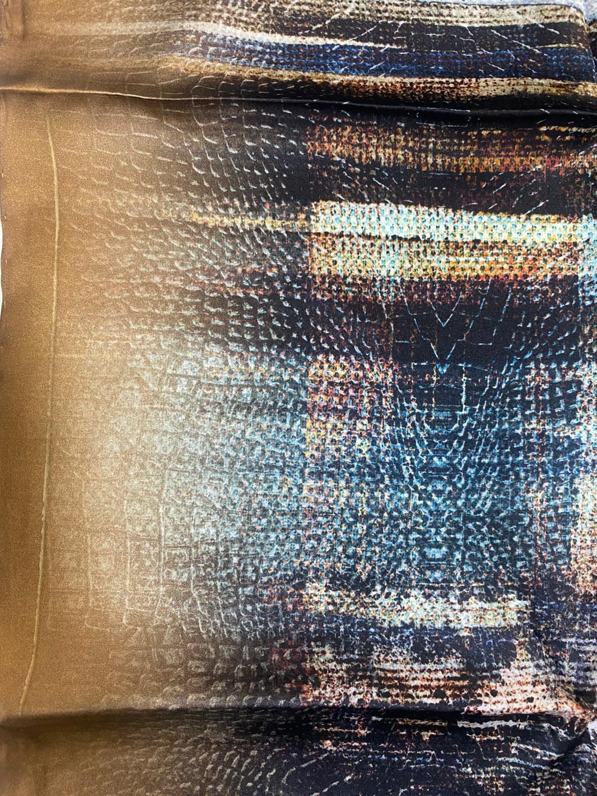 La Boutique Az Hatalı Sura Saf İpek Eşarp Kahverengi - Mavi Desen