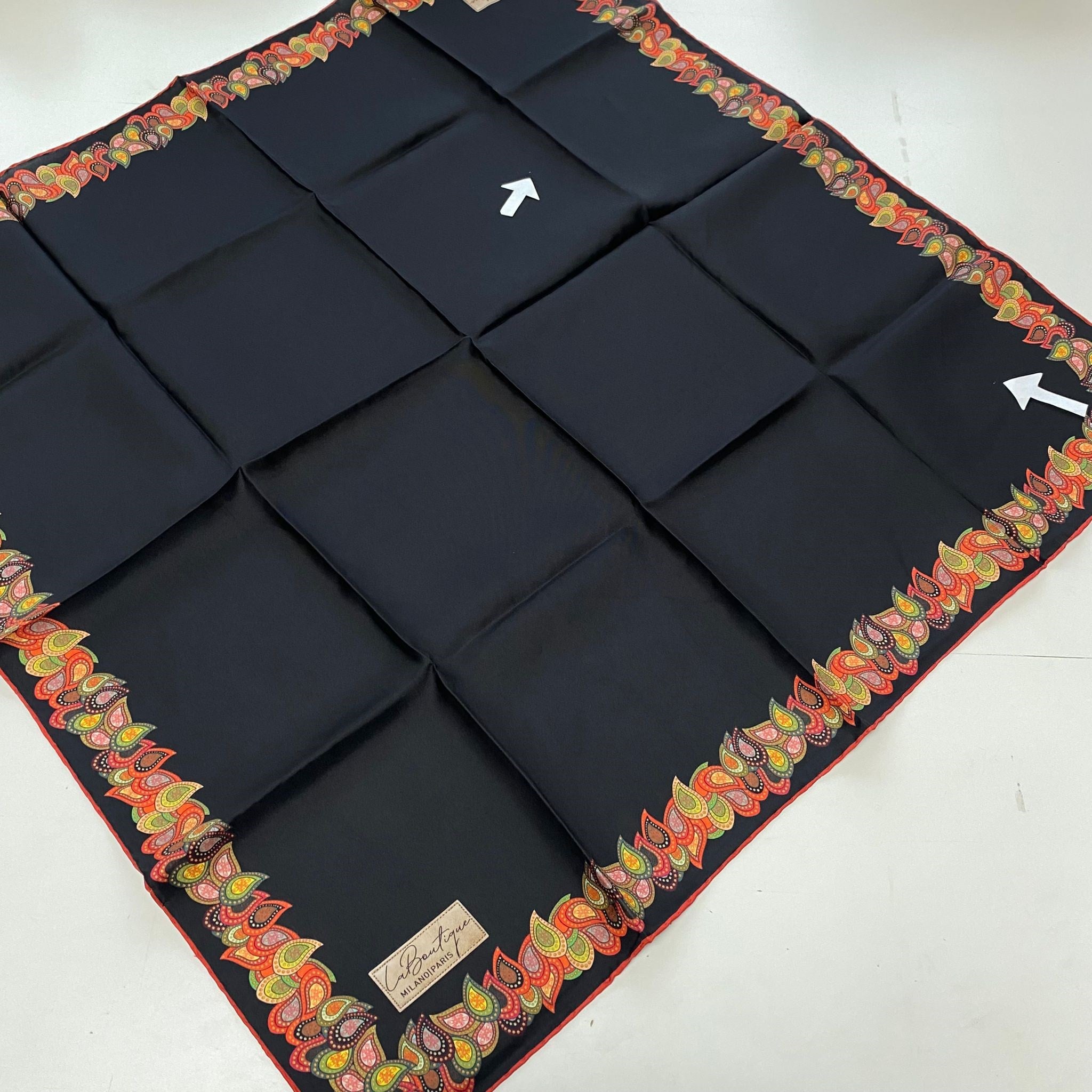 La Boutique Az Hatalı Tivil  İpek Eşarp 54856 Siyah Düz Desen 