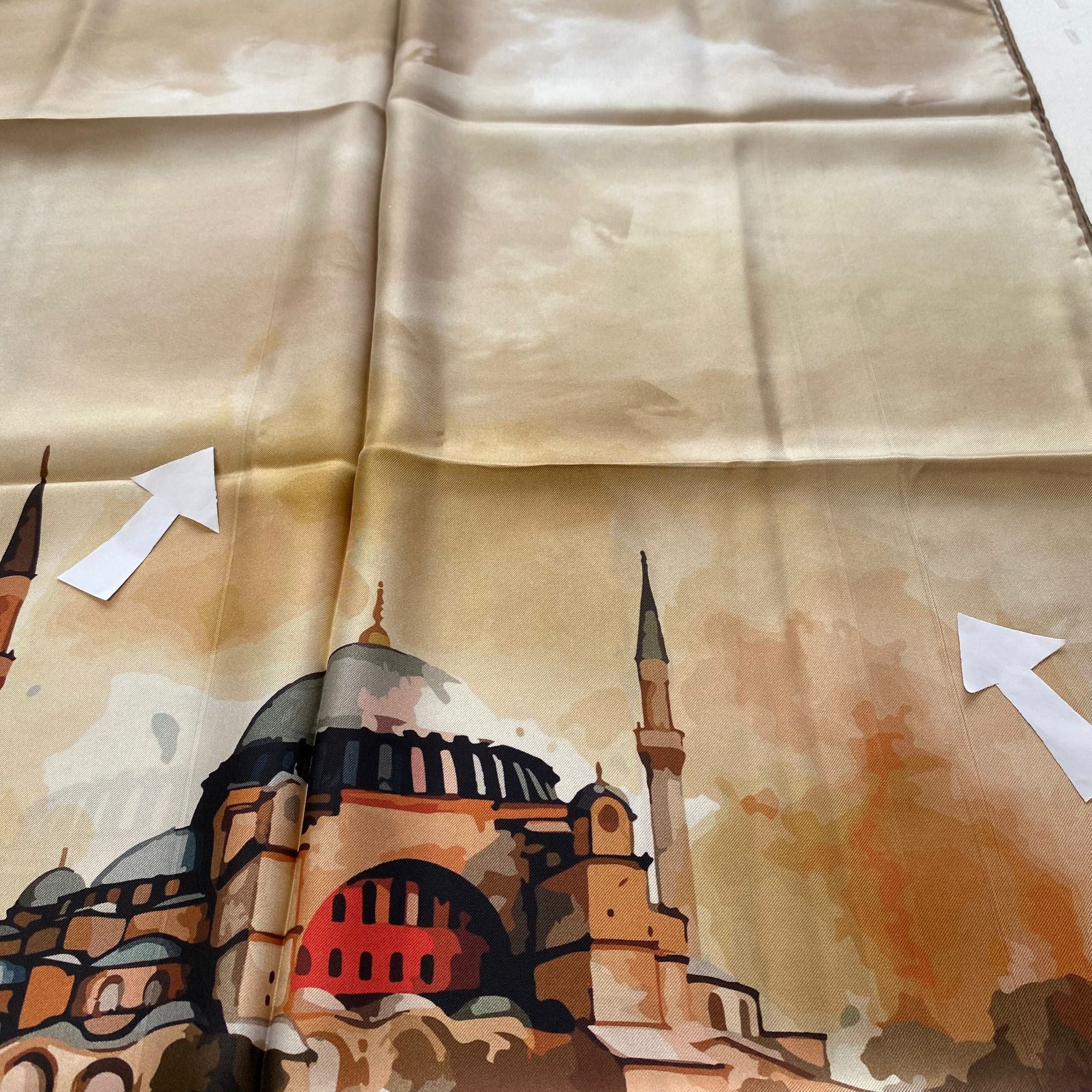 La Boutique Az Hatalı Tivil İpek Şal 55323 Açık Vizon 