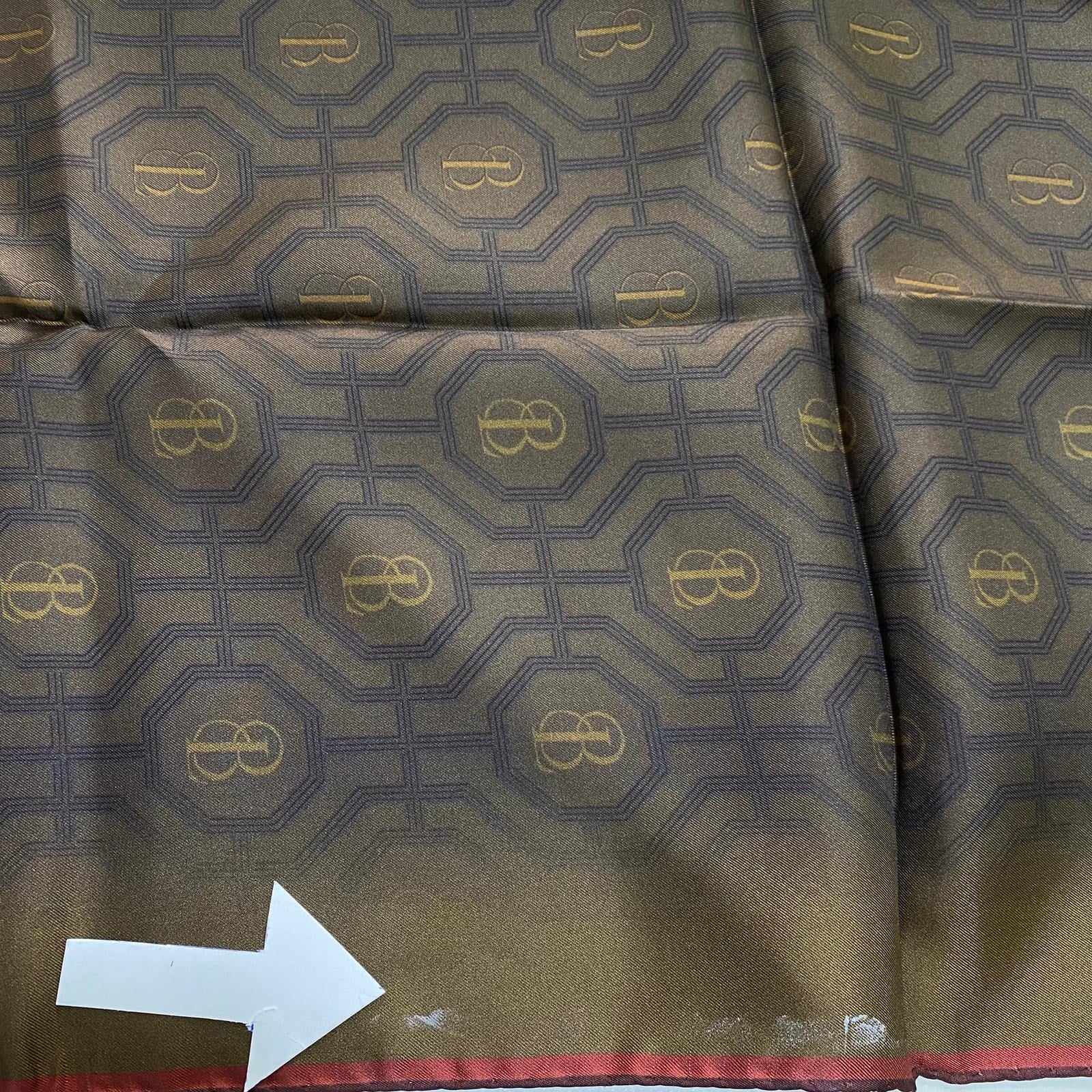 La Boutique IST Az Hatalı Tivil İpek Eşarp Küf Yeşili Logo Desen 