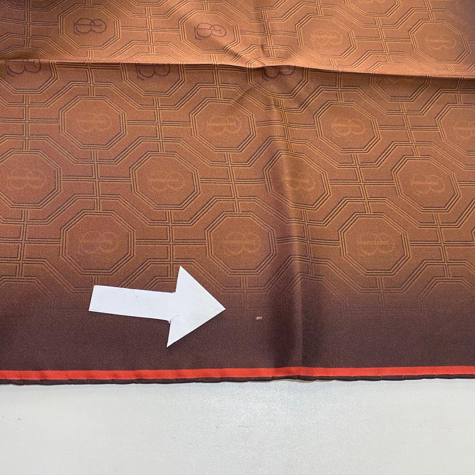 La Boutique IST Az Hatalı Tivil İpek Eşarp Kahverengi Logo Desen 