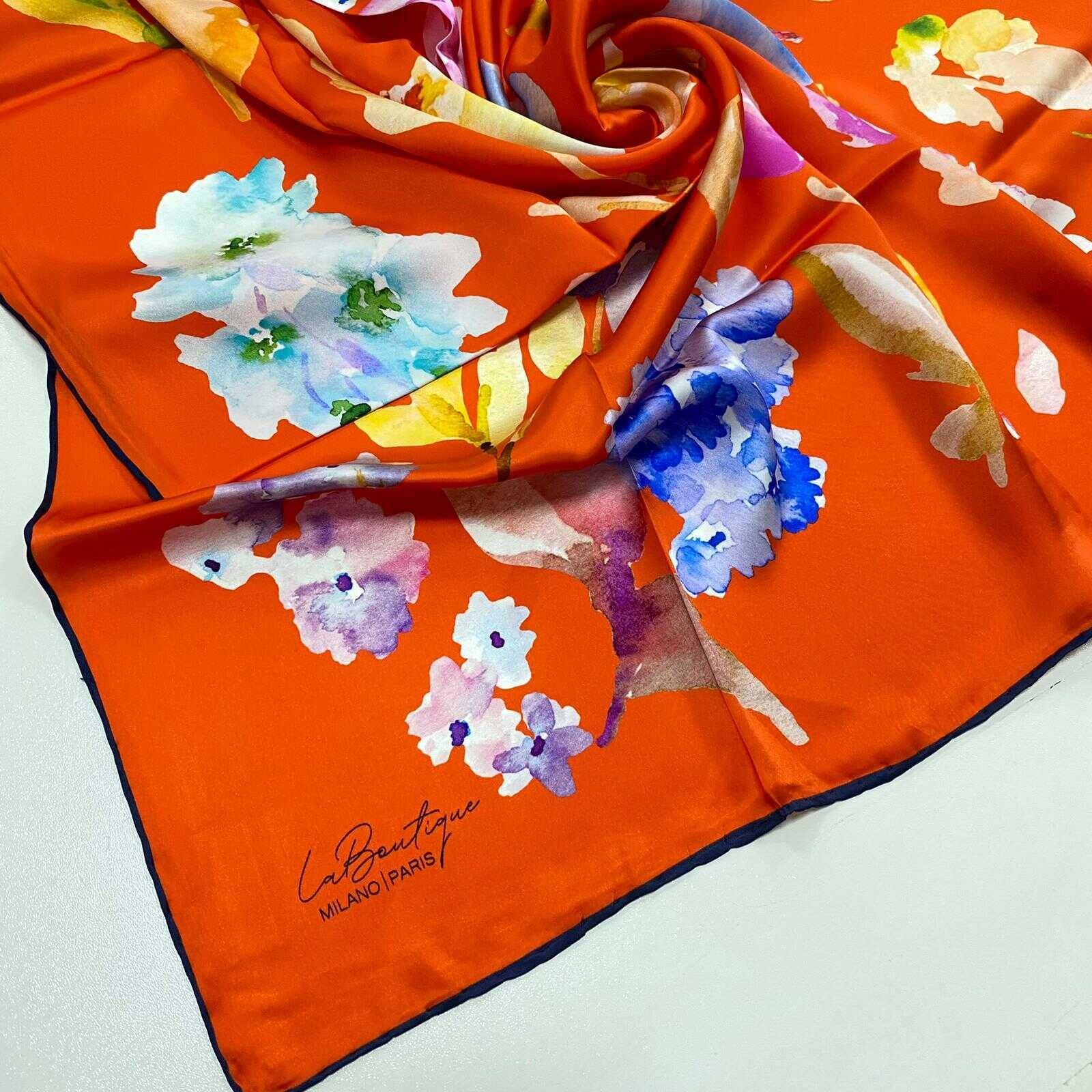La Boutique Turuncu Desenli Sura İpek Eşarp 1655-04