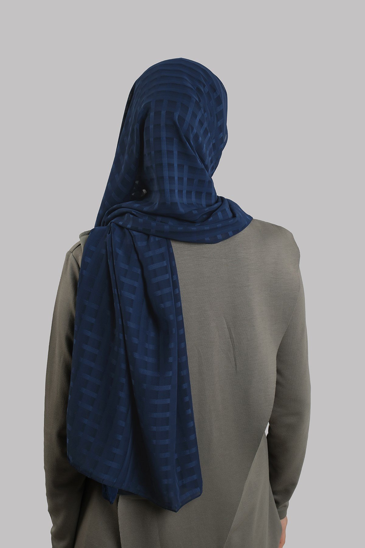 Laci Pratik Hazır Geçmeli Şal Desenli Şifon Hijab Boneli 2415_02