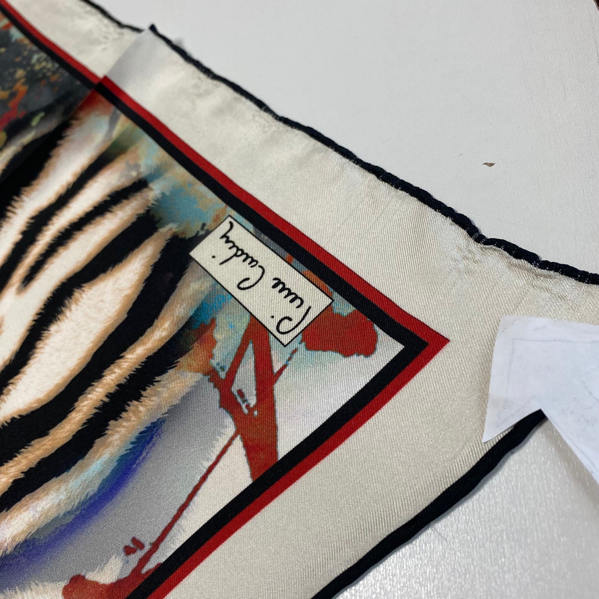 Pierre Cardin Defolu Tivil İpek Eşarp 54699 Kırmızı Zebra Desen