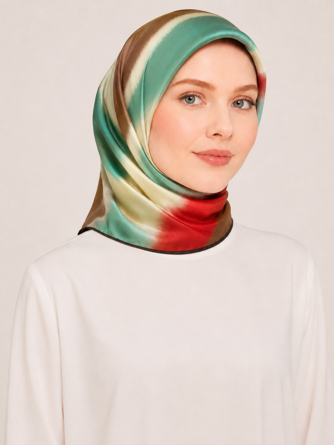 Pierre Cardin Sura İpek Eşarp Yeşil Kırmızı Kahve Karışık Desen