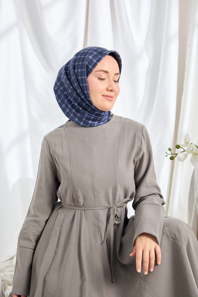 Silk Home Tiviil İpek Eşarp Monogram Koyu Lacivert