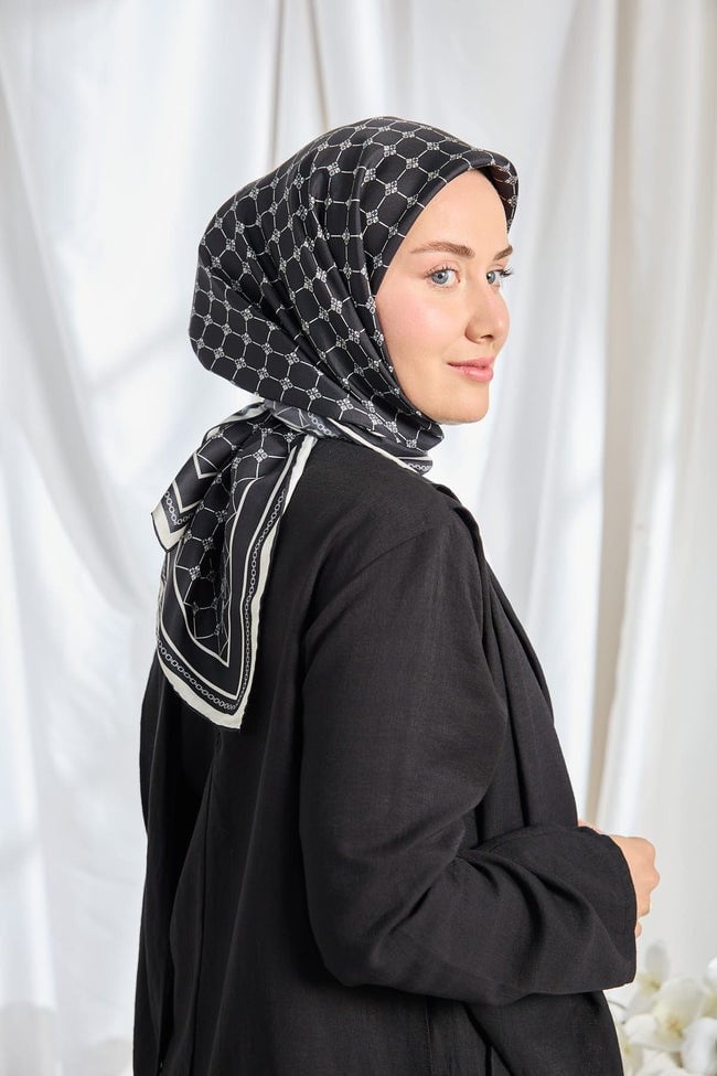 Silk Home Tiviil İpek Eşarp Monogram Siyah
